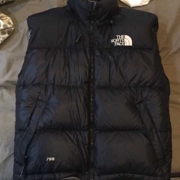 north face black puffer vest